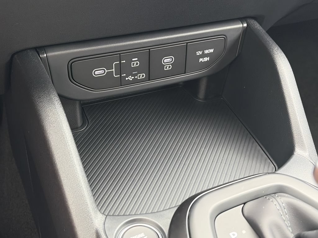 New 2026 Kia K4 FWD image 20