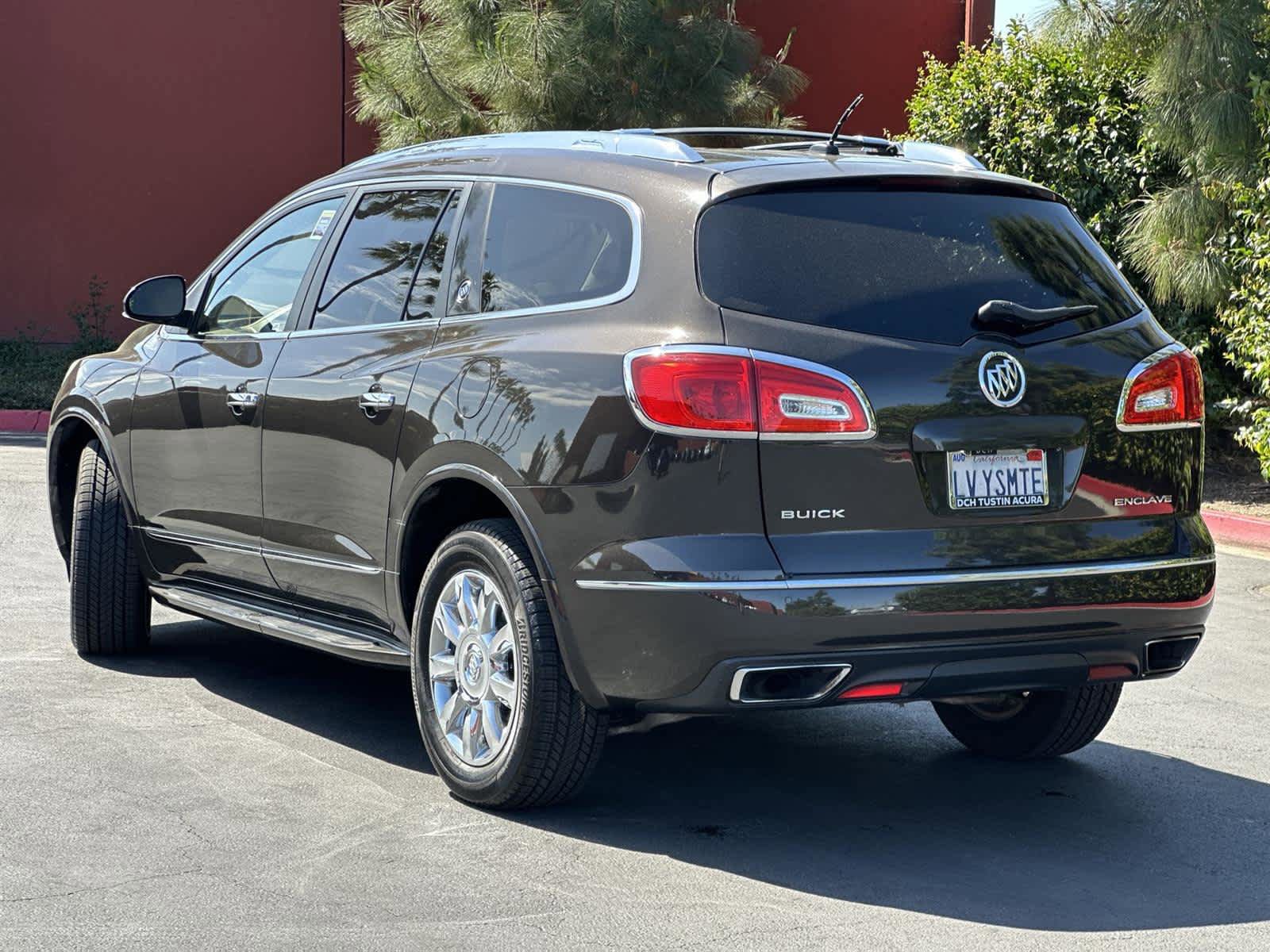 Used 2013 Buick Enclave Leather image 4