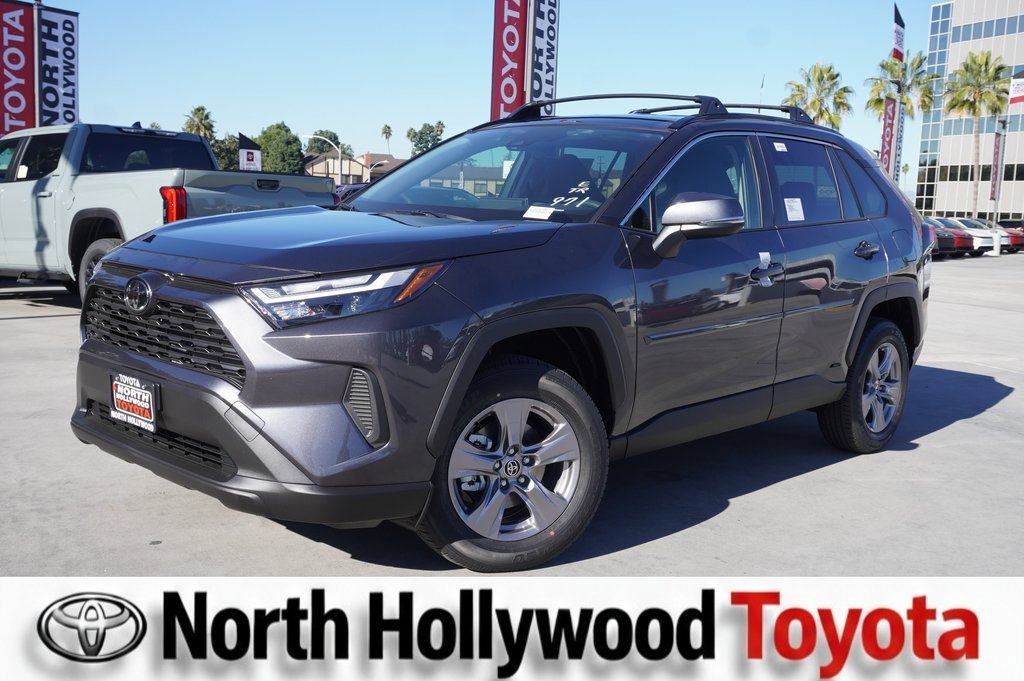 New 2025 Toyota RAV4 XLE