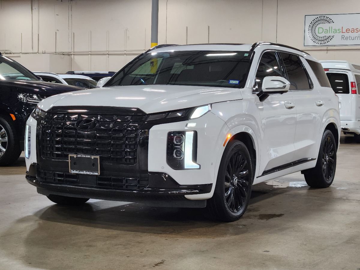Used 2024 Hyundai Palisade Calligraphy AWD/4WD image 4