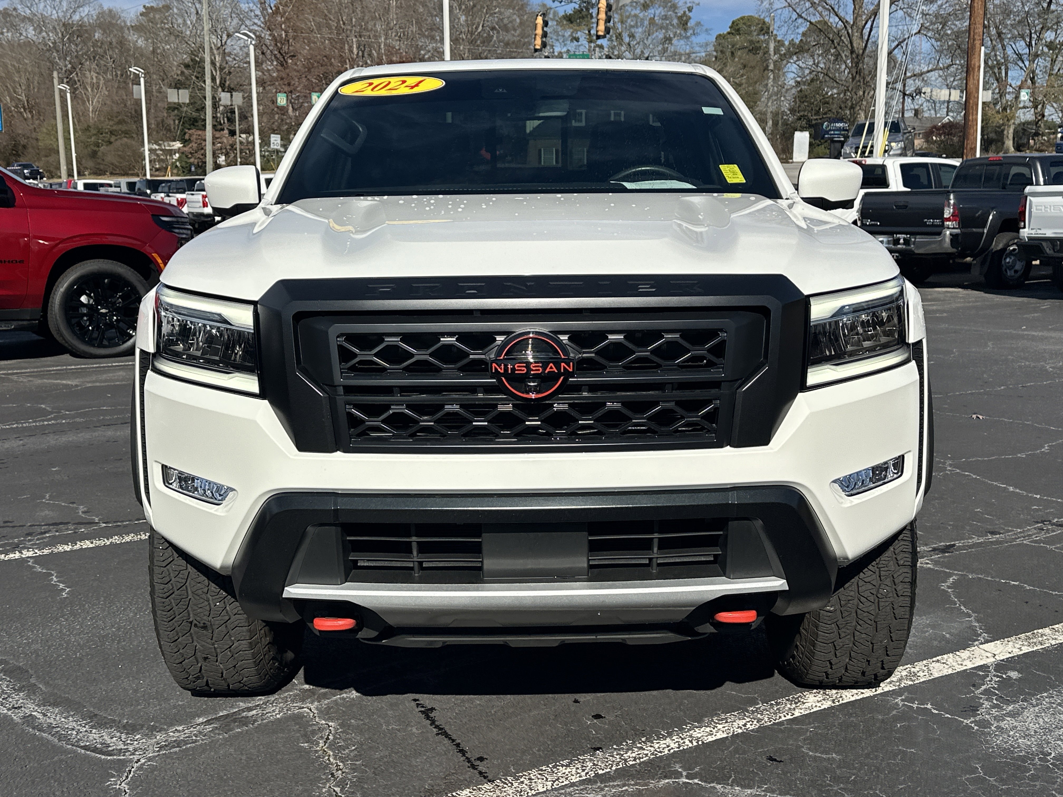 Used 2024 Nissan Frontier PRO-4X w/ Pro Premium Package image 3