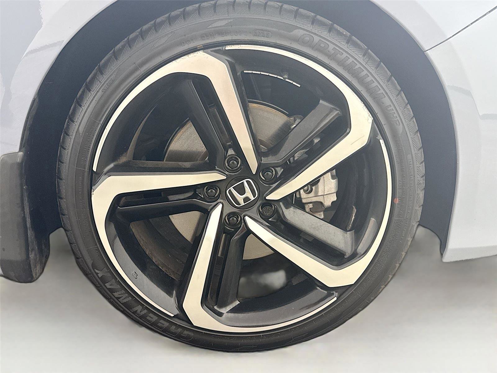 Used 2022 Honda Accord Sport image 11