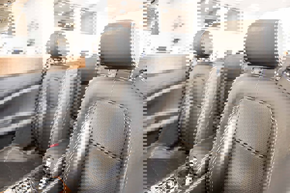 Used 2011 Jaguar XK Convertible image 17