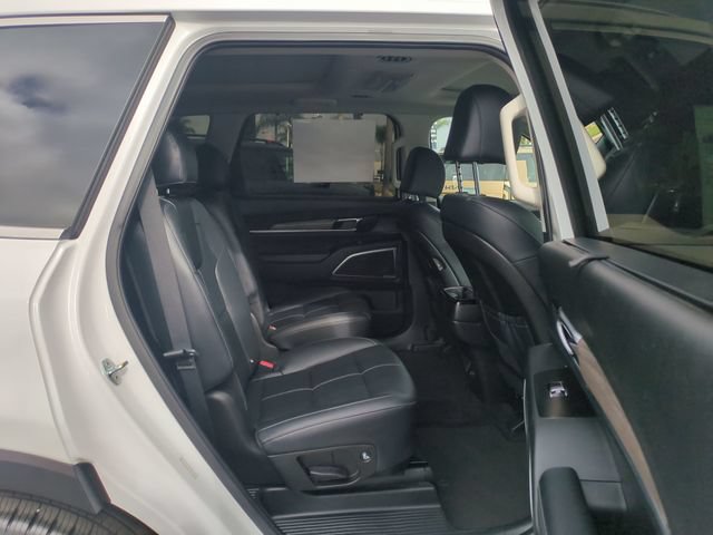 Certified 2022 Kia Telluride SX w/ Towing Package FWD image 30