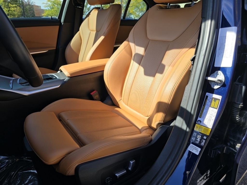 Used 2022 BMW 330i xDrive Sedan image 25