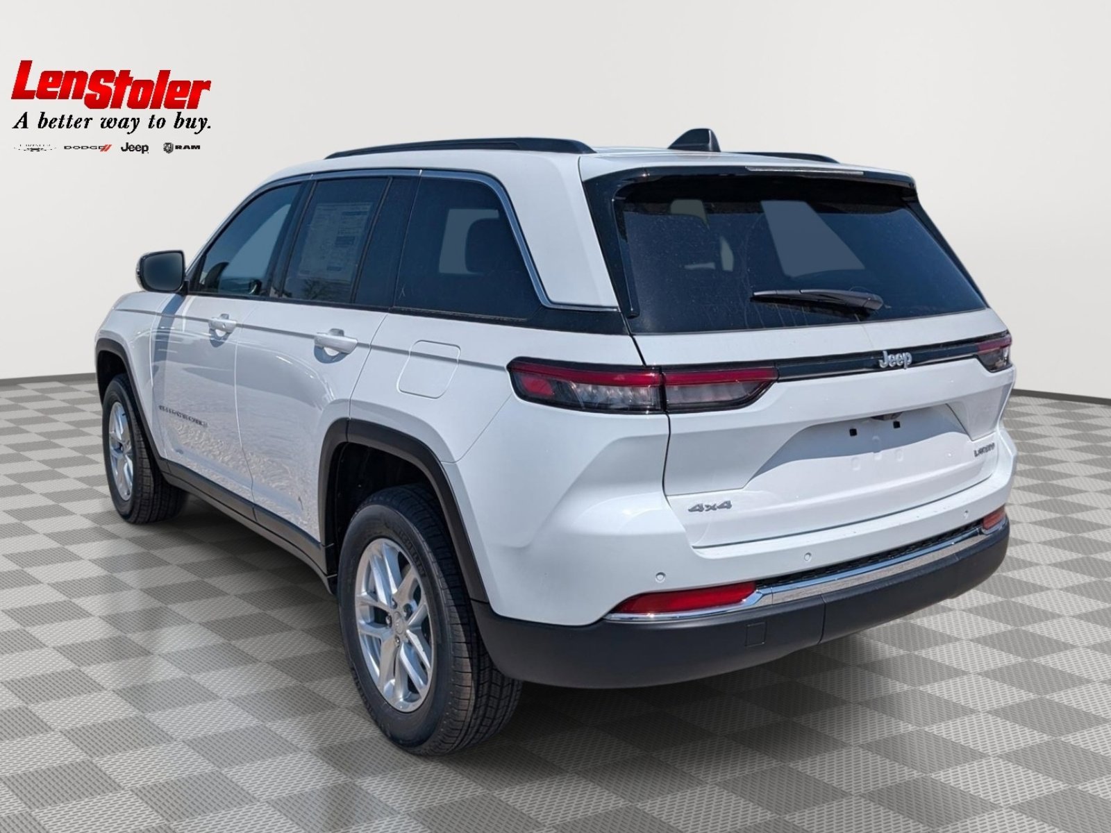 New 2026 Jeep Grand Cherokee Laredo AWD/4WD image 2