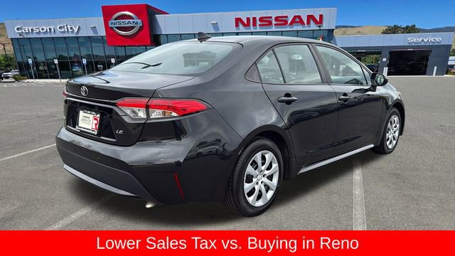 Used 2022 Toyota Corolla LE image 3