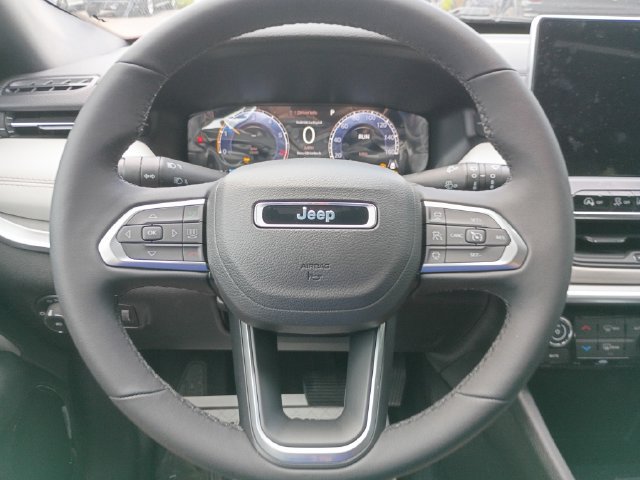 New 2026 Jeep Compass Limited AWD/4WD image 13