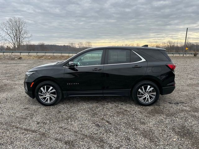 Used 2024 Chevrolet Equinox LT AWD/4WD image 3