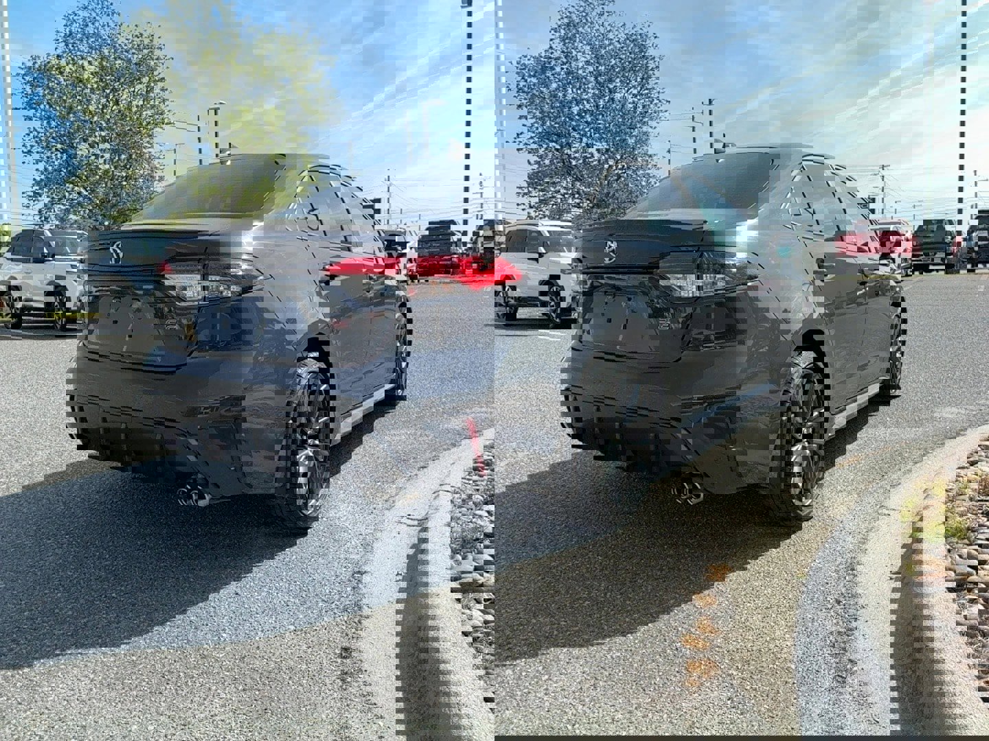 Used 2025 Toyota Corolla SE image 6