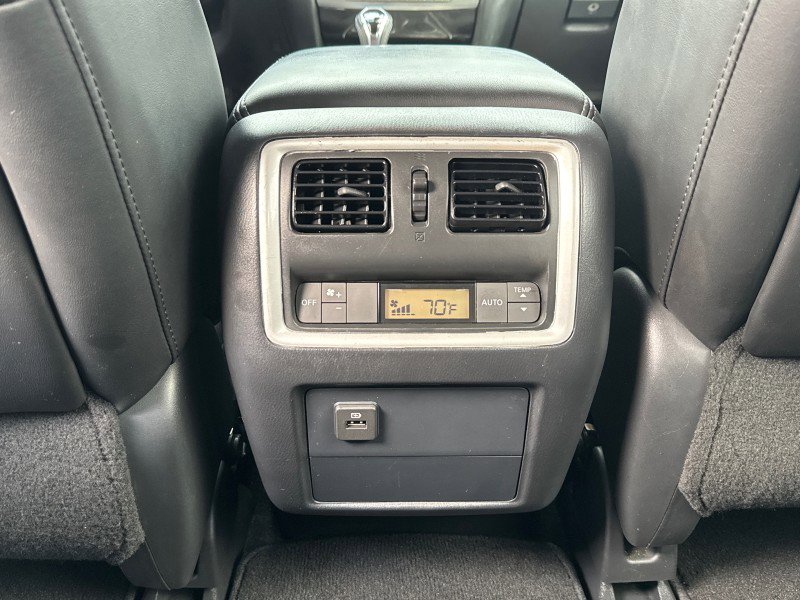Used 2019 INFINITI QX60 Luxe w/ Essential Package image 33