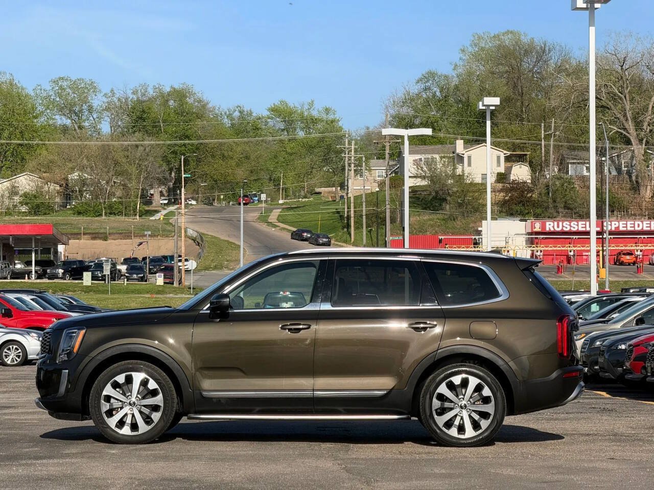 Used 2020 Kia Telluride EX w/ EX Premium Package FWD image 6