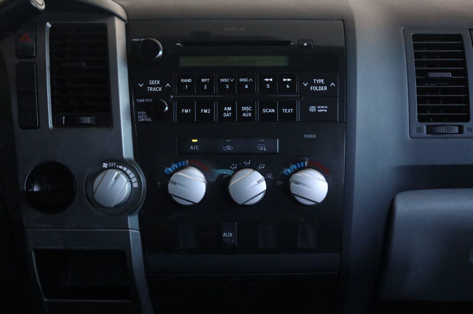 Used 2012 Toyota Tundra 2WD Double Cab image 34