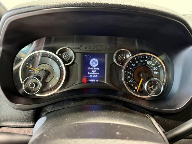 Used 2021 RAM 3500 Tradesman w/ Chrome Appearance Group AWD/4WD image 16