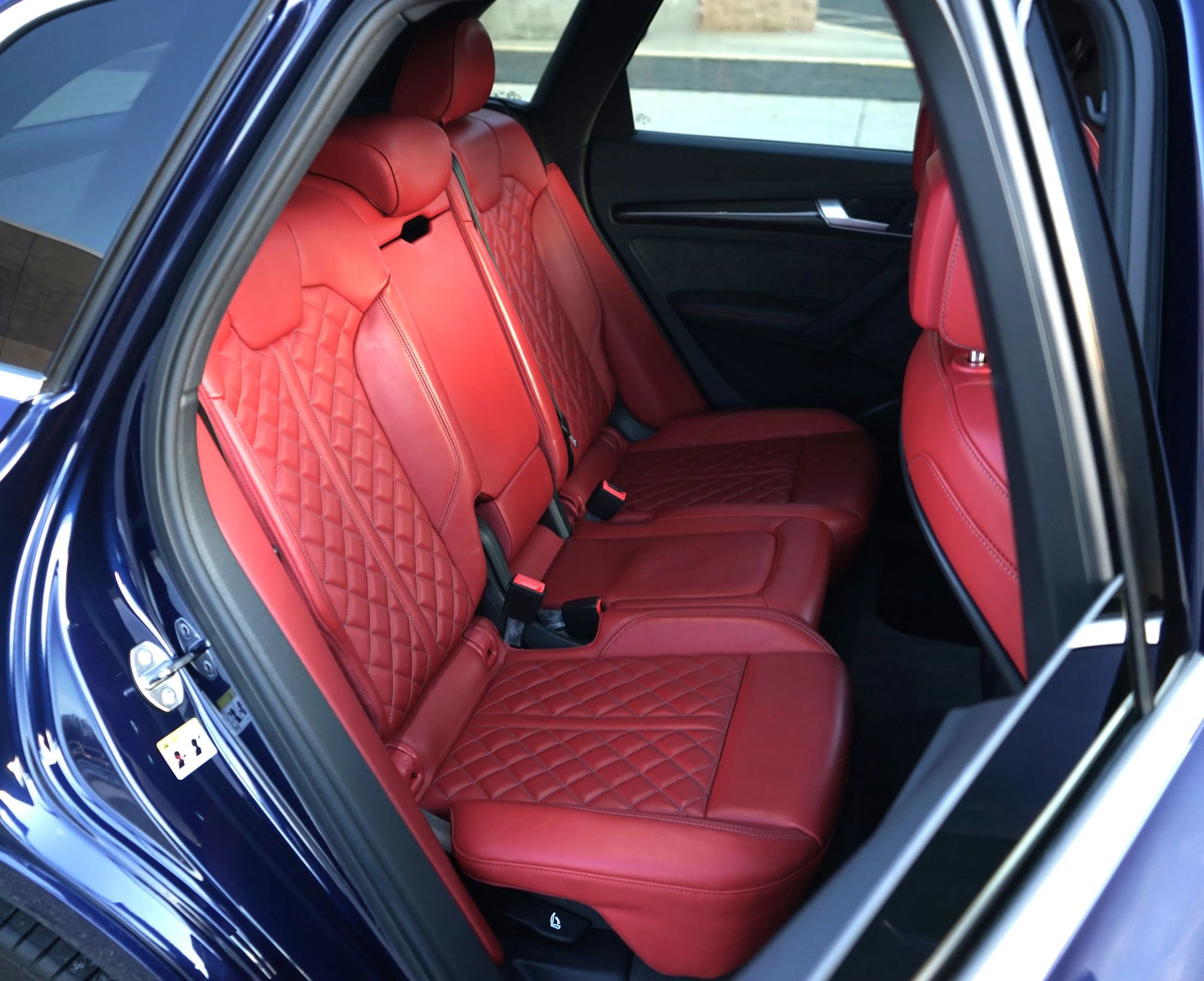 Used 2018 Audi SQ5 Premium Plus w/ S Sport Package image 40