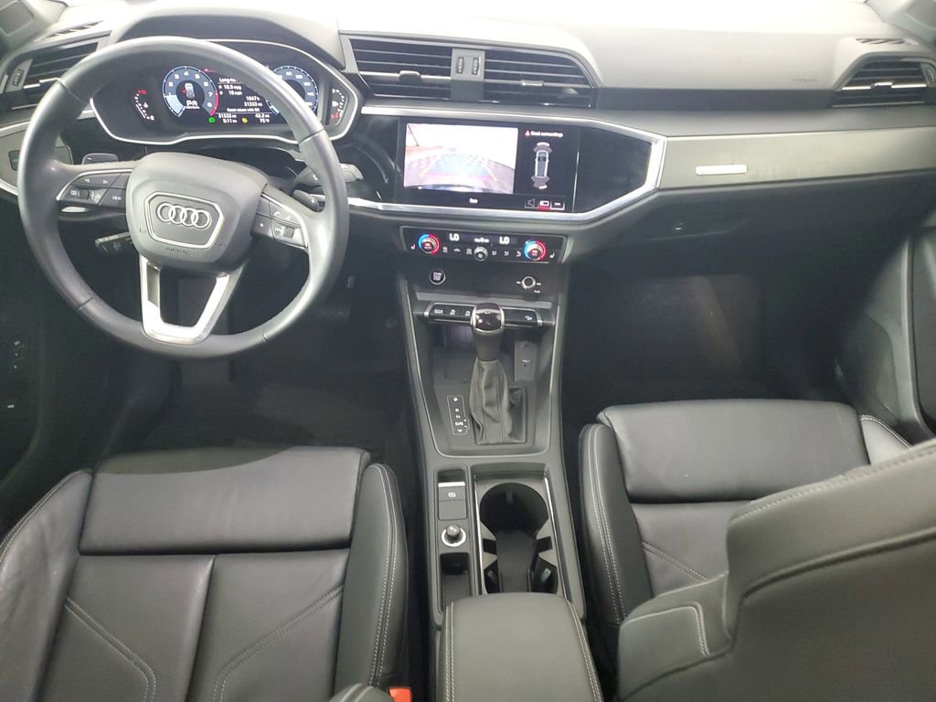 Used 2024 Audi Q3 2.0T Premium w/ Convenience Package AWD/4WD image 15