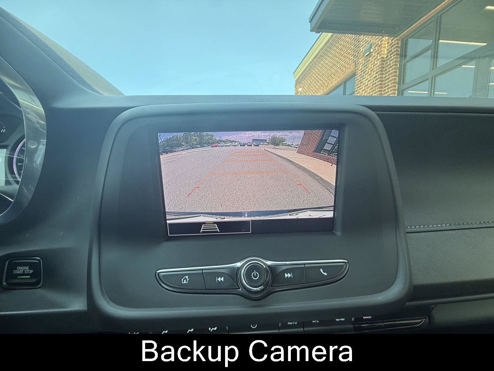 Used 2023 Chevrolet Camaro LT RWD image 5