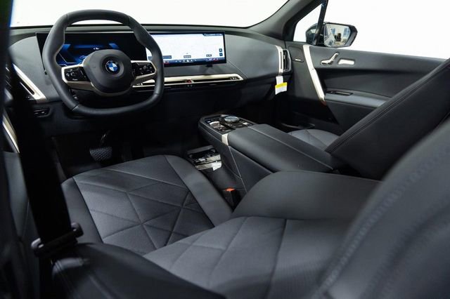 New 2026 BMW iX xDrive45 image 22