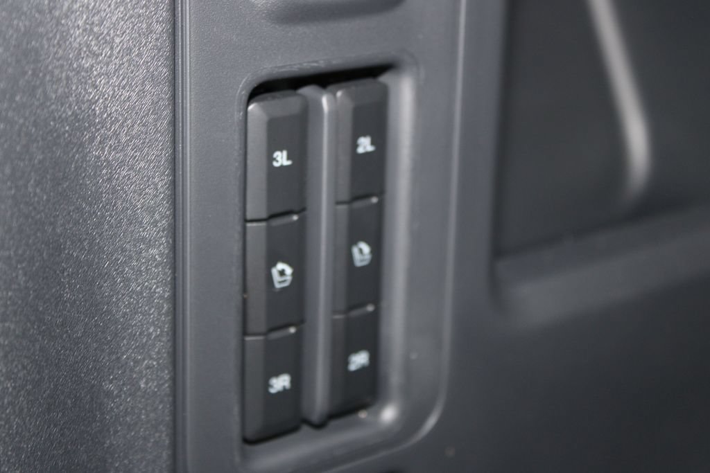 New 2027 Ford Expedition Platinum RWD image 33