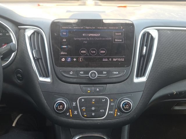 Used 2020 Chevrolet Malibu LT FWD image 25