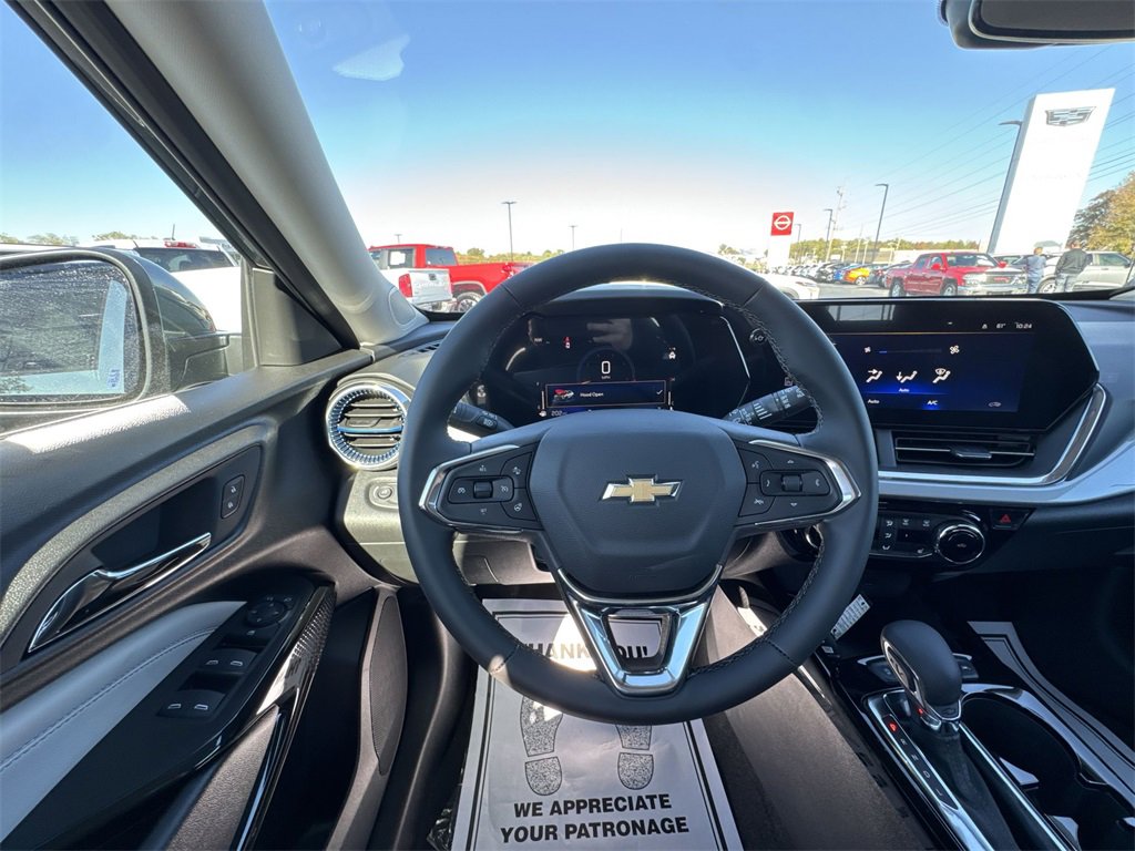 New 2026 Chevrolet Trax LT w/ Driver Confidence Package image 14