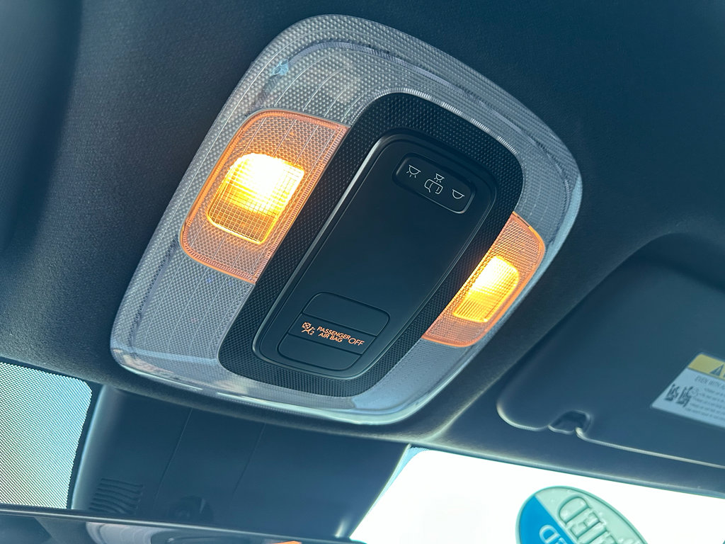 Used 2025 Hyundai Elantra Sport image 24