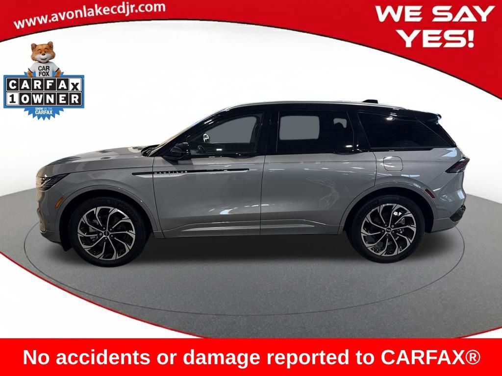 Used 2024 Lincoln Nautilus Reserve image 2