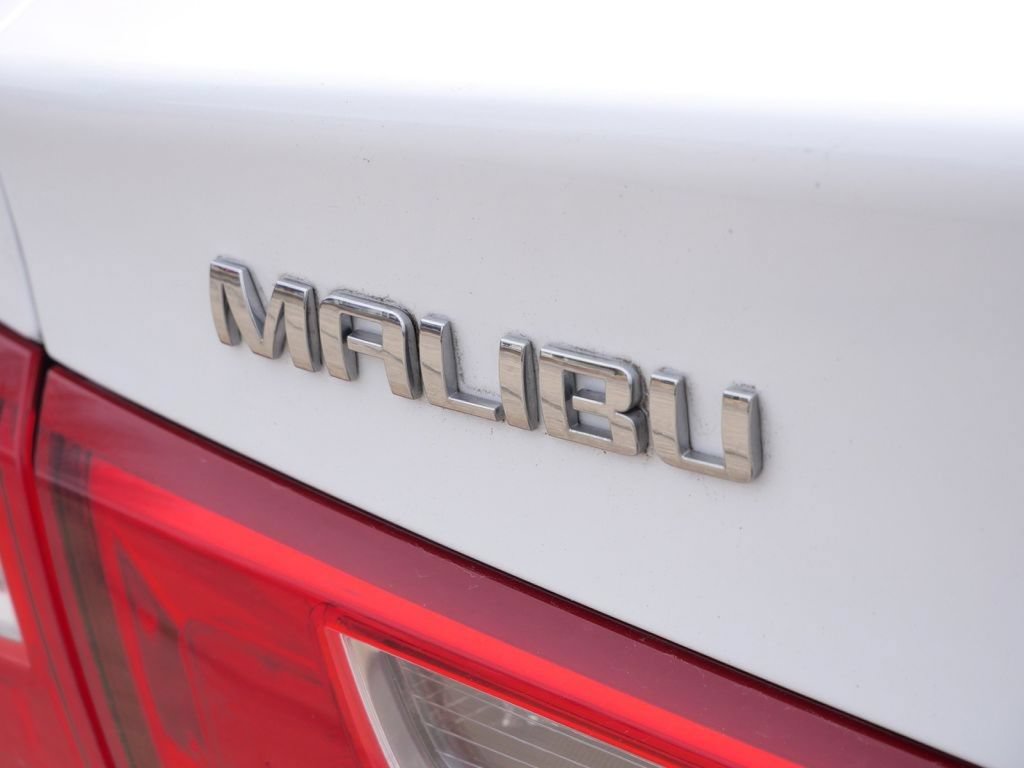 Used 2024 Chevrolet Malibu LT FWD image 12