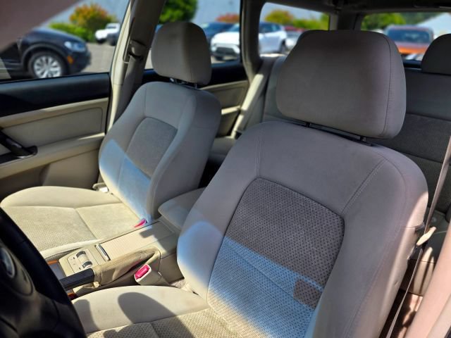 Used 2005 Subaru Outback 2.5i AWD/4WD image 34