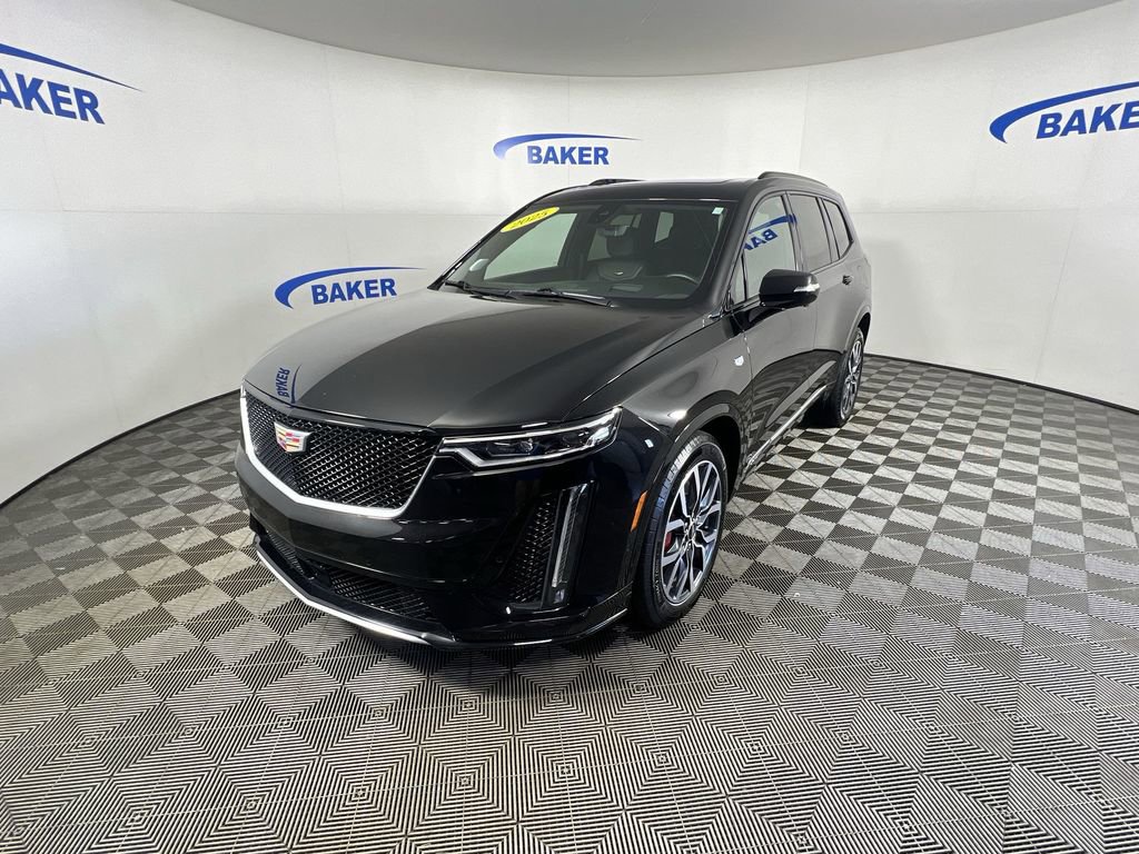Certified 2025 Cadillac XT6 Sport w/ Platinum Package AWD/4WD image 5