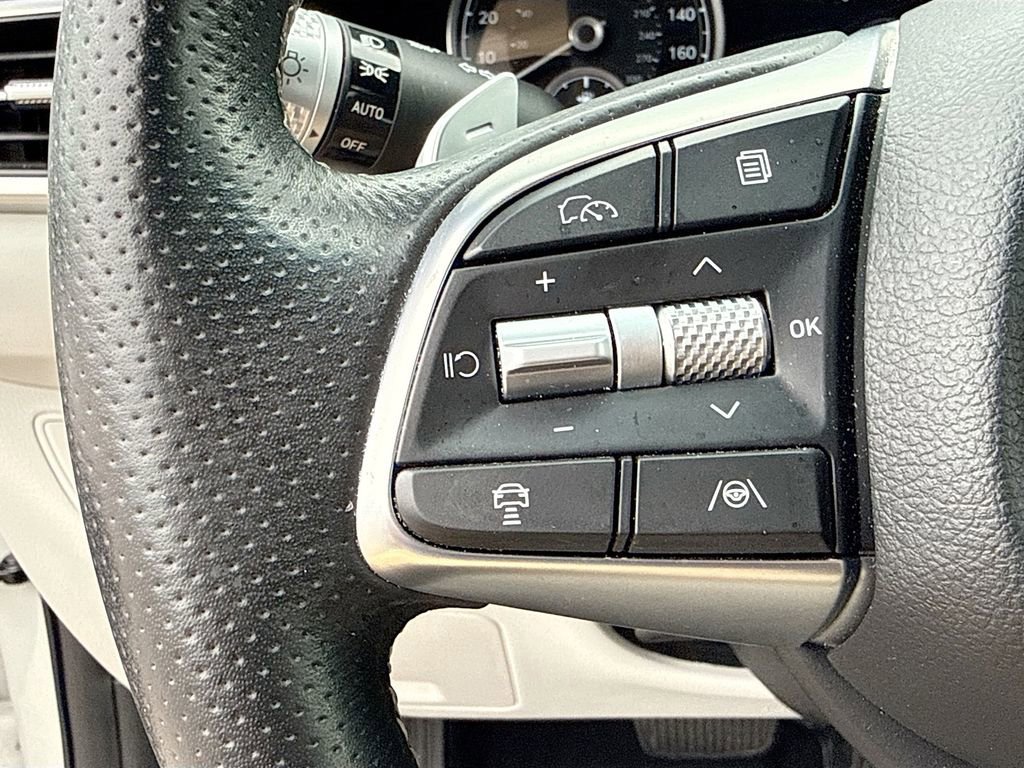 Used 2024 Genesis G70 2.5T RWD image 36