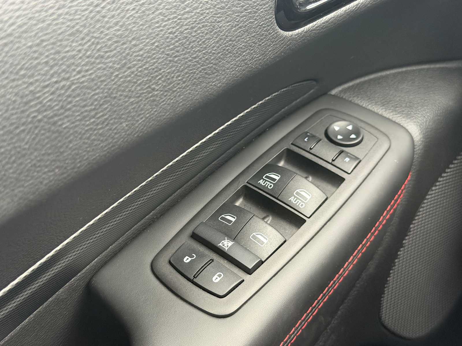 Used 2024 Dodge Durango GT AWD/4WD image 4