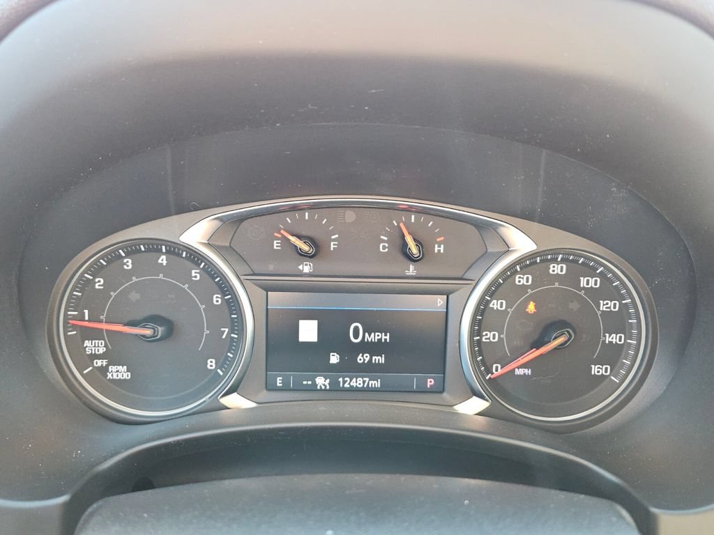 Used 2024 GMC Terrain SLE w/ Driver Convenience Package FWD image 23