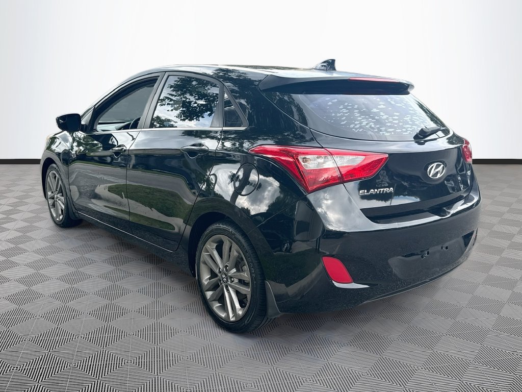 Used 2016 Hyundai Elantra GT FWD image 8
