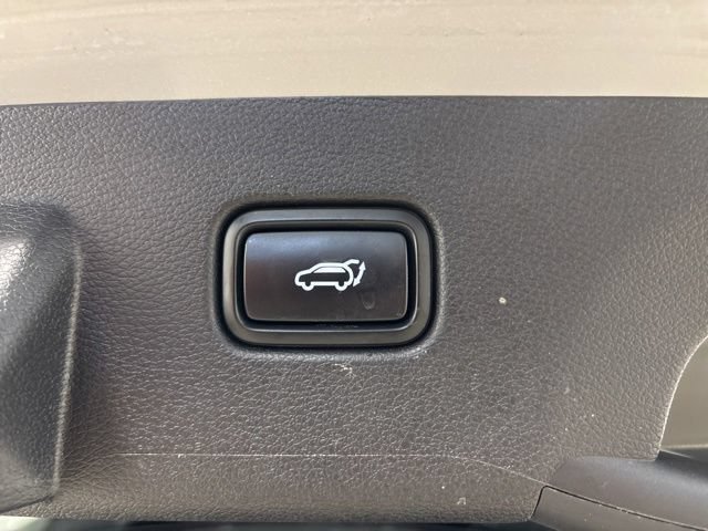 Used 2025 Kia Sportage X-Line w/ Premium Package AWD/4WD image 21