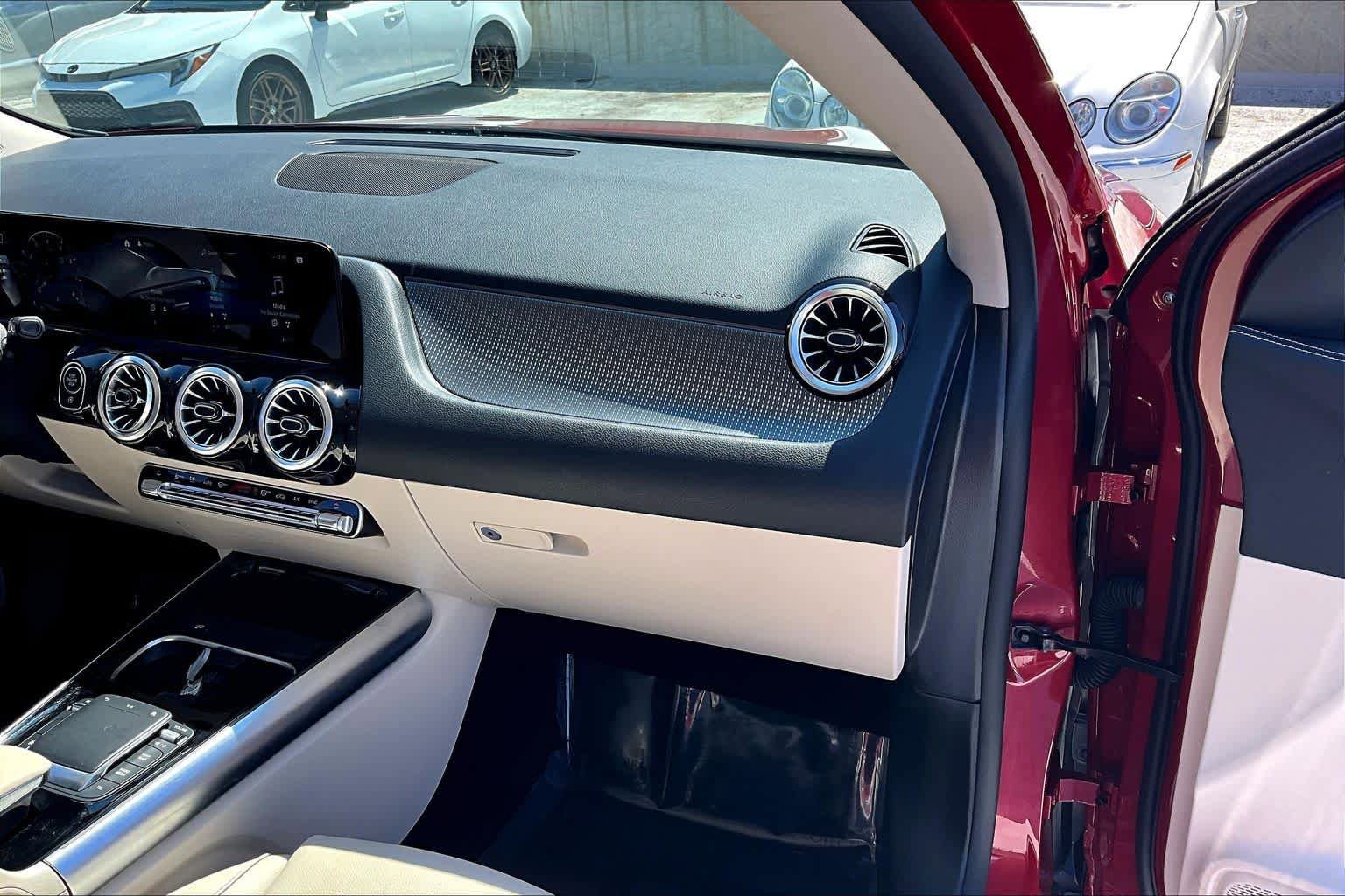 Used 2022 Mercedes-Benz GLA 250 image 17
