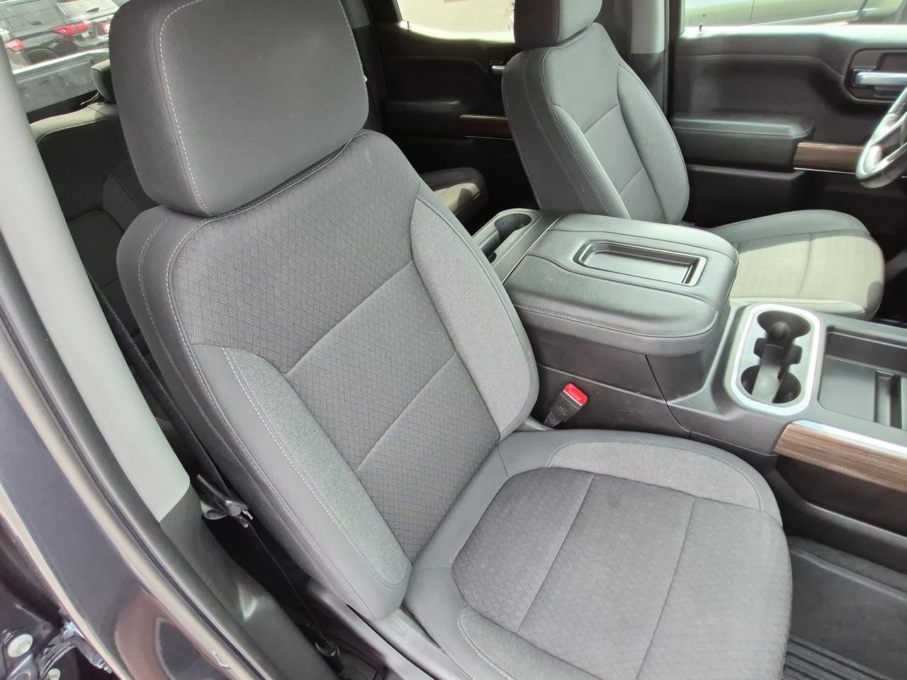 Used 2021 Chevrolet Silverado 1500 LT Trail Boss w/ Bed Protection Package AWD/4WD image 26