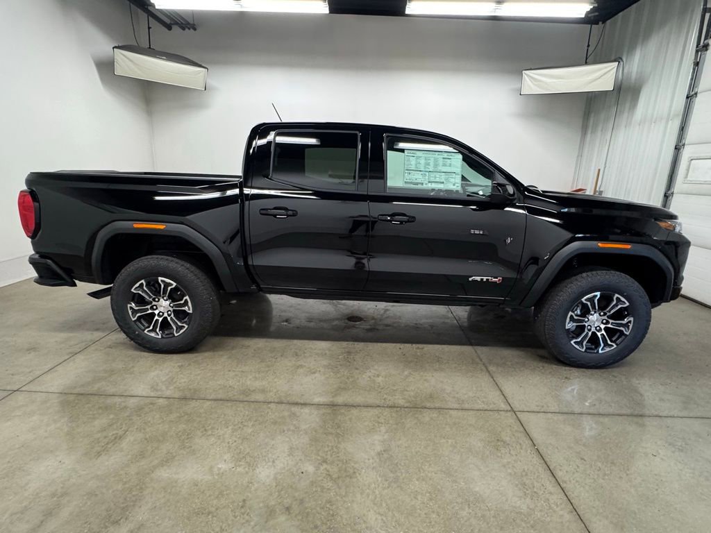 New 2025 GMC Canyon AT4 image 6