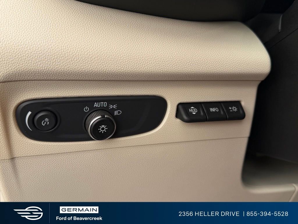 Used 2021 Buick Envision Avenir w/ Technology Package II AWD/4WD image 25