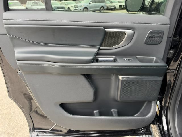 Used 2026 Ford Expedition Max Platinum w/ Stealth Performance Package AWD/4WD image 26