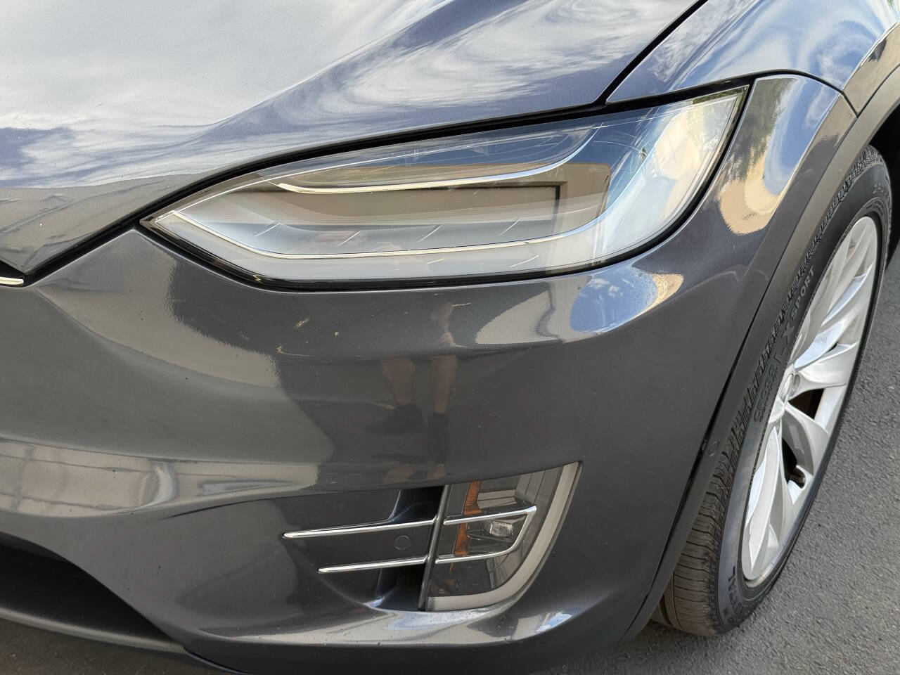 Used 2020 Tesla Model X Performance AWD/4WD image 38