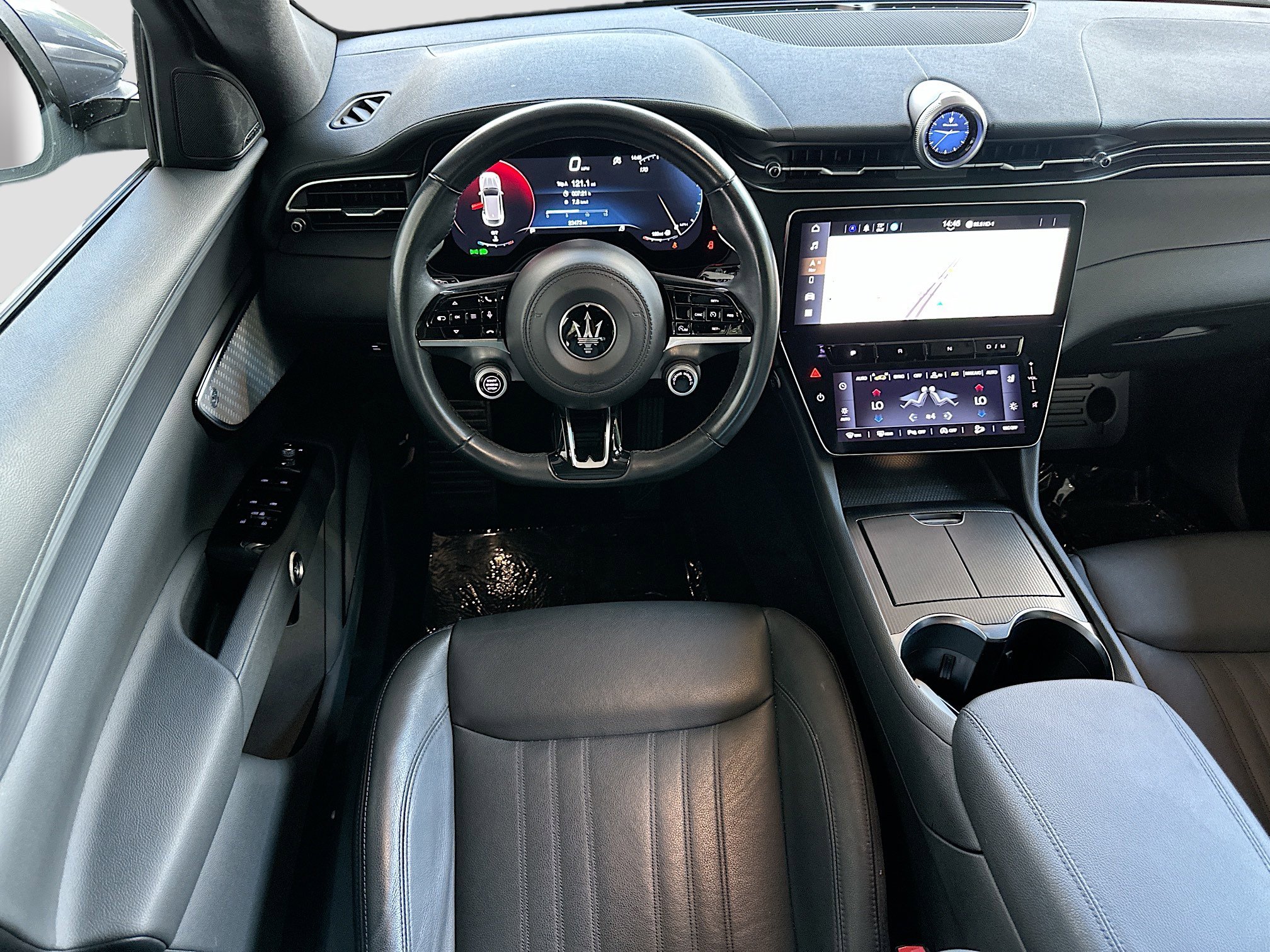 Used 2023 Maserati Grecale GT image 22