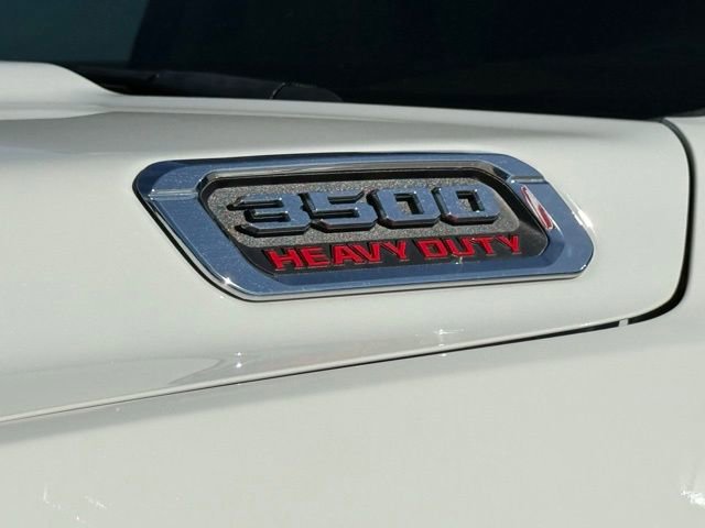 Used 2023 RAM 3500 Limited image 11