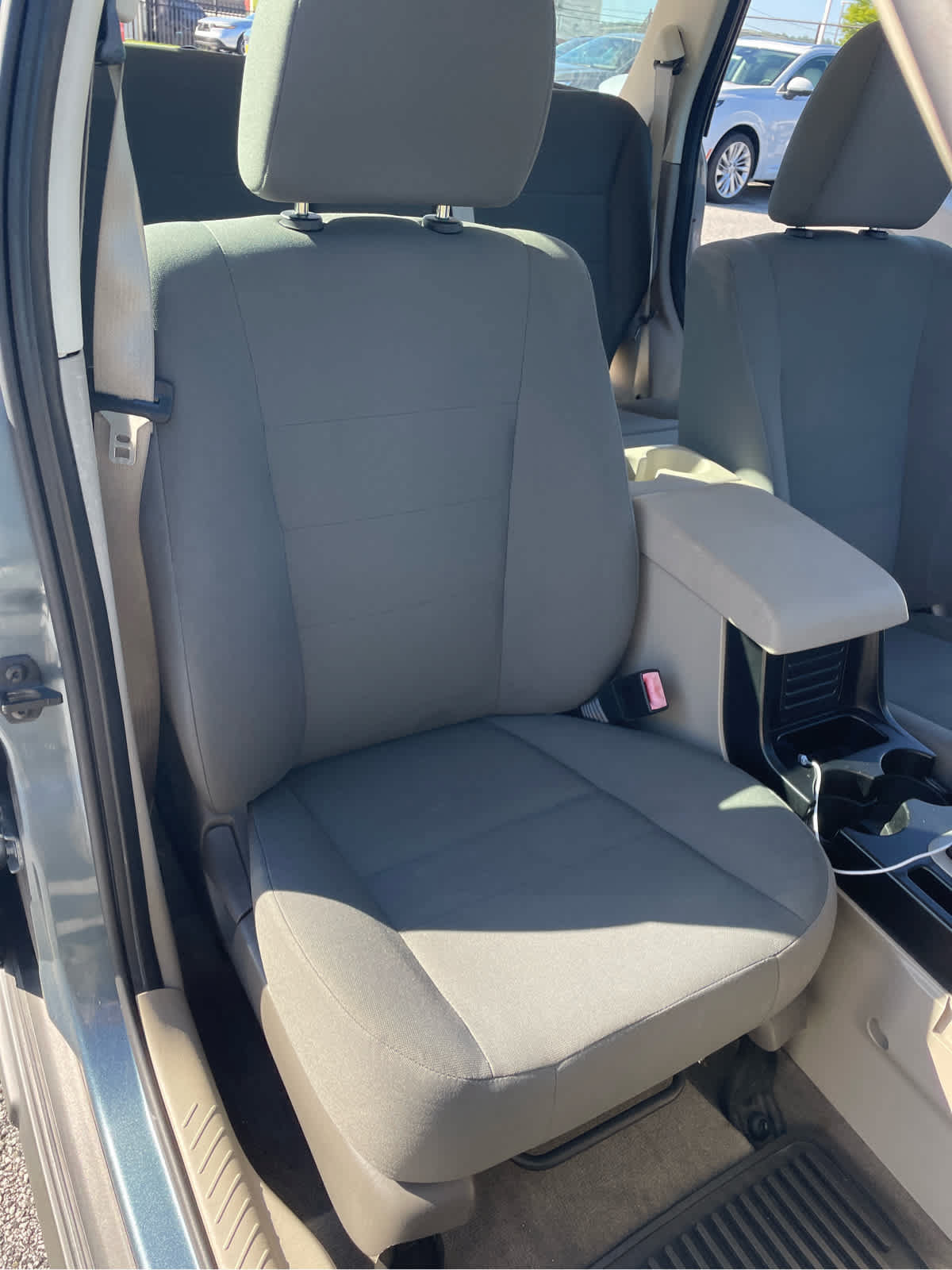 Used 2012 Ford Escape XLS FWD image 18