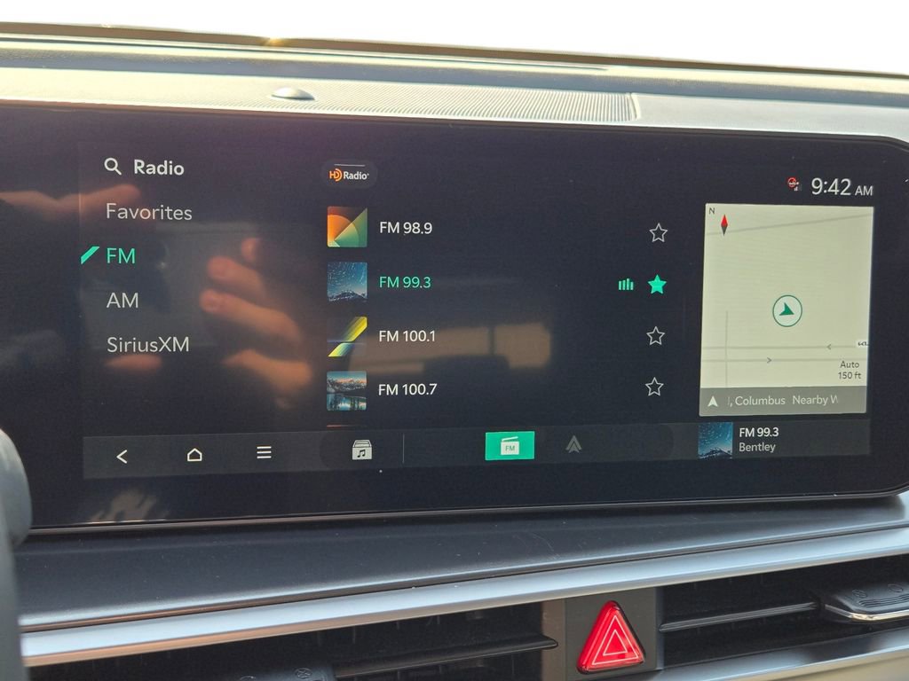 Certified 2024 Kia Sorento EX w/ Panoramic Sunroof Package image 31