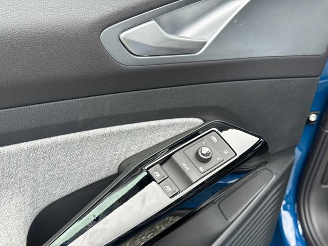 New 2026 Volkswagen ID.4 Pro image 38