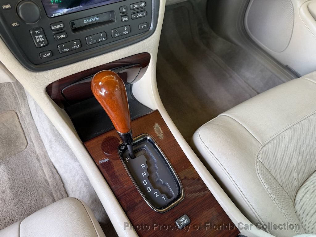 Used 2004 Cadillac De Ville DTS w/ Equipment Group FWD image 58