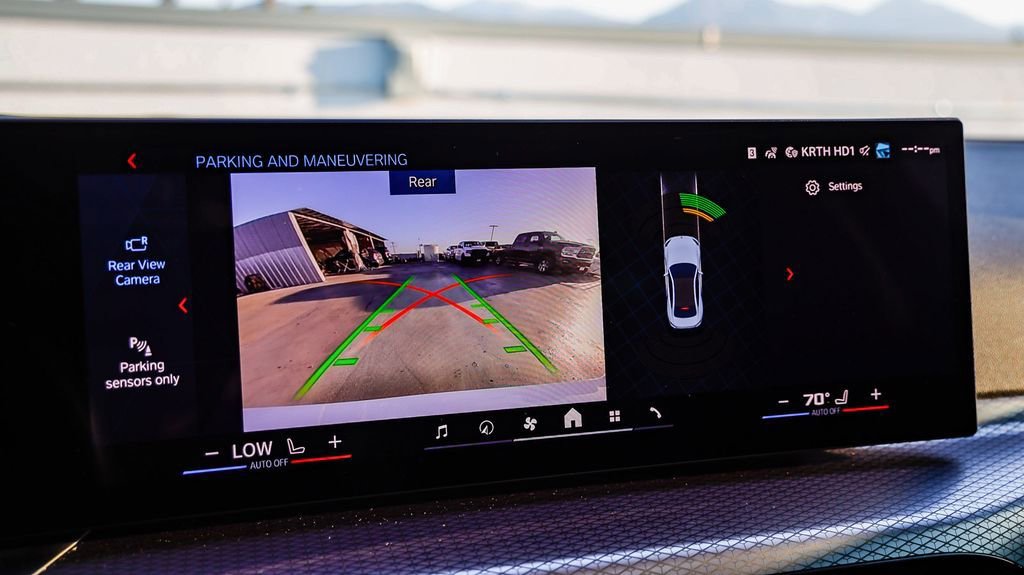 Used 2025 BMW M2 image 29