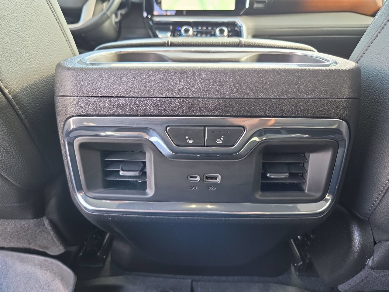 Used 2025 GMC Sierra 3500 Denali w/ Denali Reserve Package AWD/4WD image 15