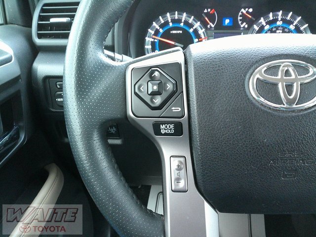 Used 2018 Toyota 4Runner SR5 image 13